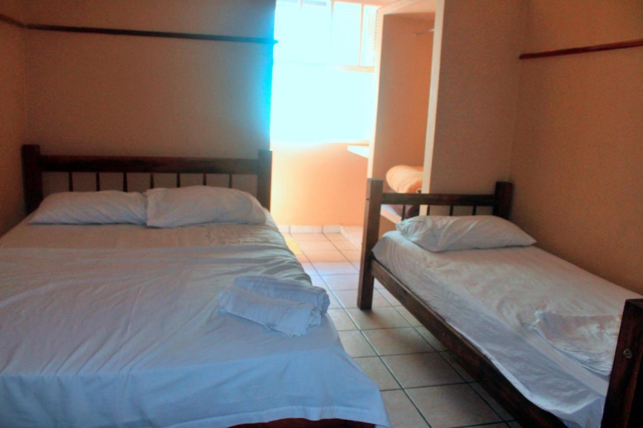 Suarão - 3*